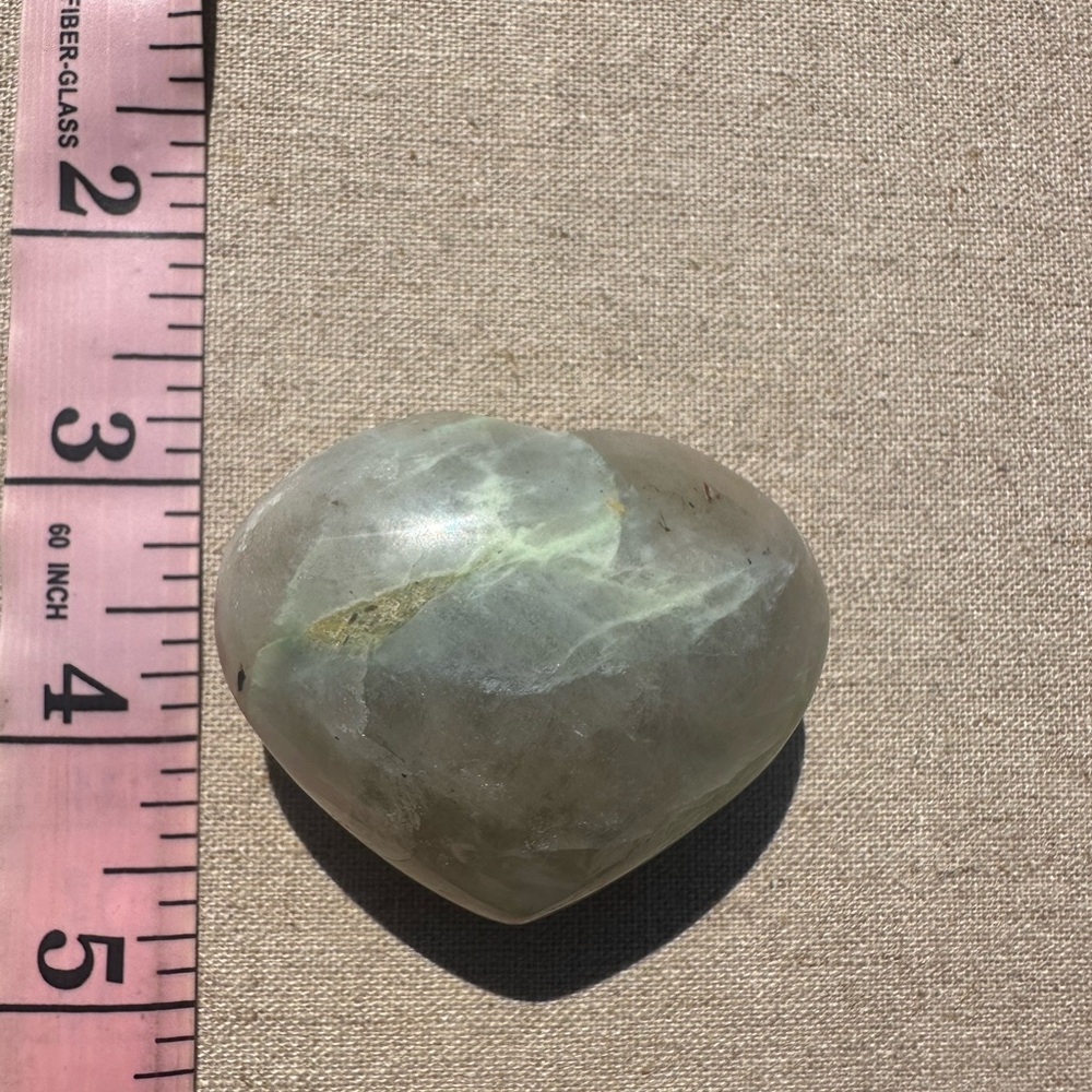 Green Moonstone Heart Palm